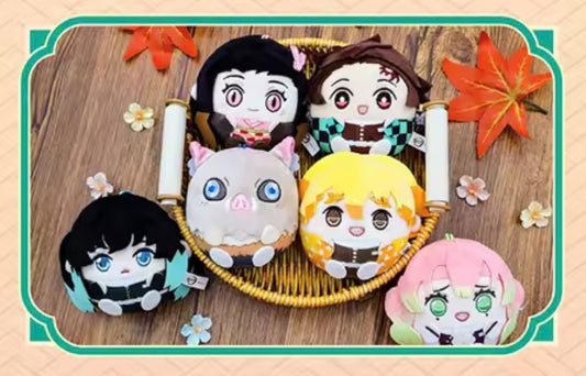 Demon Slayer: Kimetsu no Yaiba - Colgante Peluche / Caja Misteriosa
