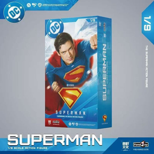 SUPERMAN (con Krypto) (versión Deluxe) - Figura Coleccionable