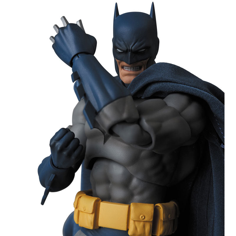 Preventa Batman Mafex No. 105 "Hush"