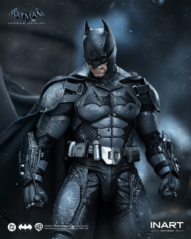 Batman: Arkham Origins - Batman (Battle Damaged Version) 1/12 Complete Model Action Figure - Figura Coleccionable