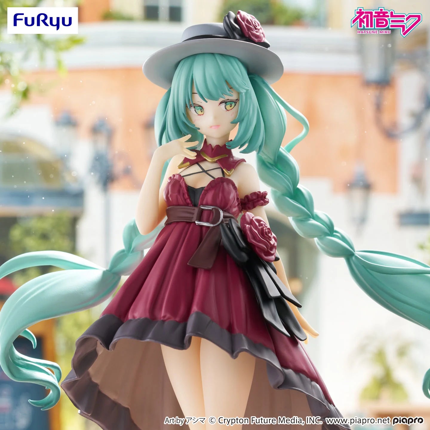 HATSUNE MIKU (Outing Dress Red Color Version) - Trio-Try-iT - Figura Coleccionable