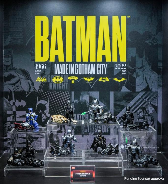 DC BATMAN DEFENDER Version 01 - Legendary Batman Assemble - Model Kits Blokees - Figura Coleccionable / Caja Misteriosa / Model Kit