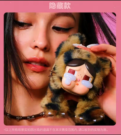 CRYBABY - Wild But Cutie Serie - Colgante de Peluche / Caja Misteriosa