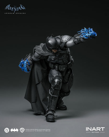 Batman: Arkham Origins - Batman (Battle Damaged Version) 1/12 Complete Model Action Figure - Figura Coleccionable
