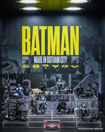 DC BATMAN DEFENDER Version 01 - Legendary Batman Assemble - Model Kits Blokees - Figura Coleccionable / Caja Misteriosa / Model Kit