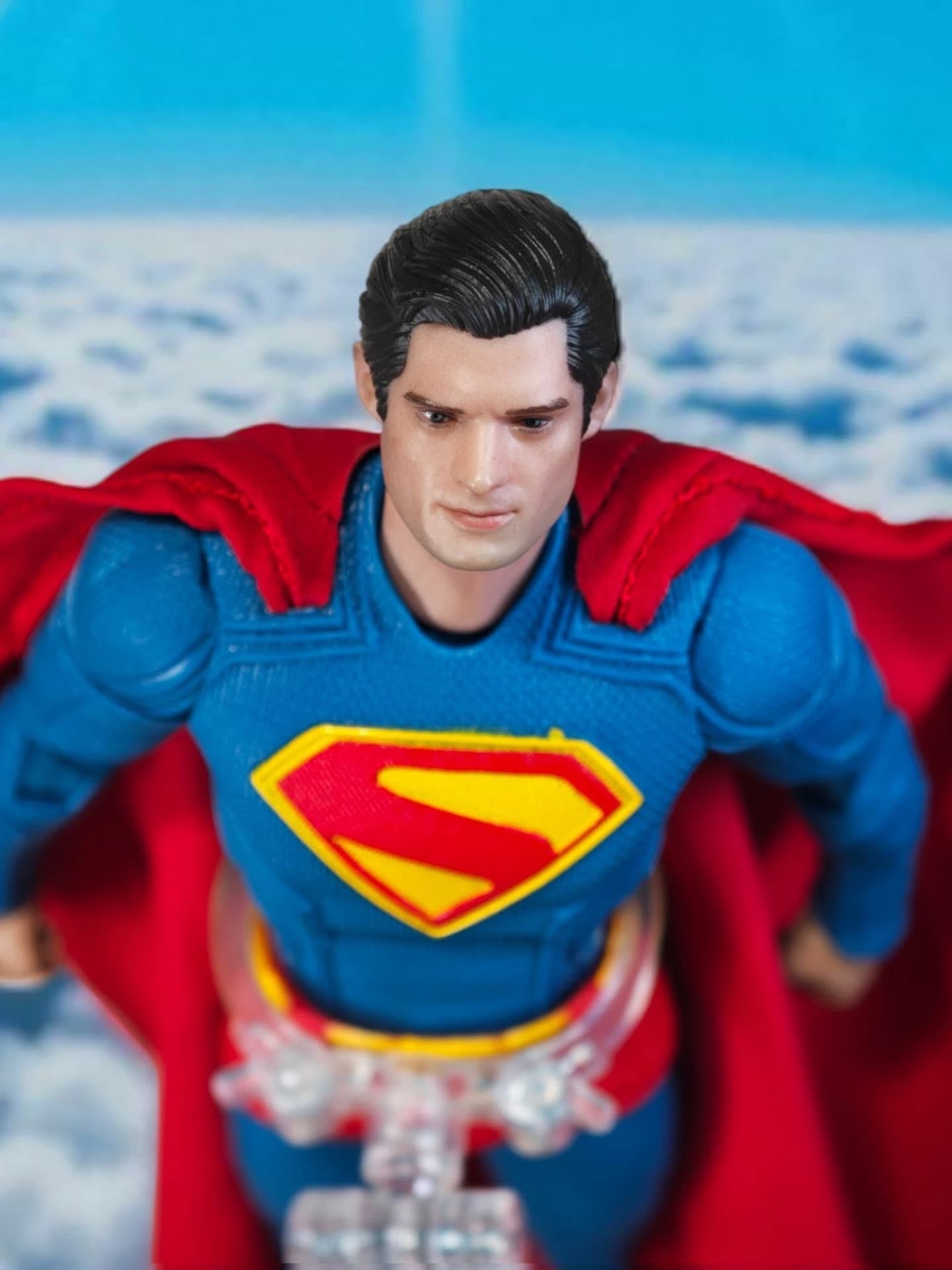 SUPERMAN (con Krypto)  (versión Deluxe) - Figura Coleccionable